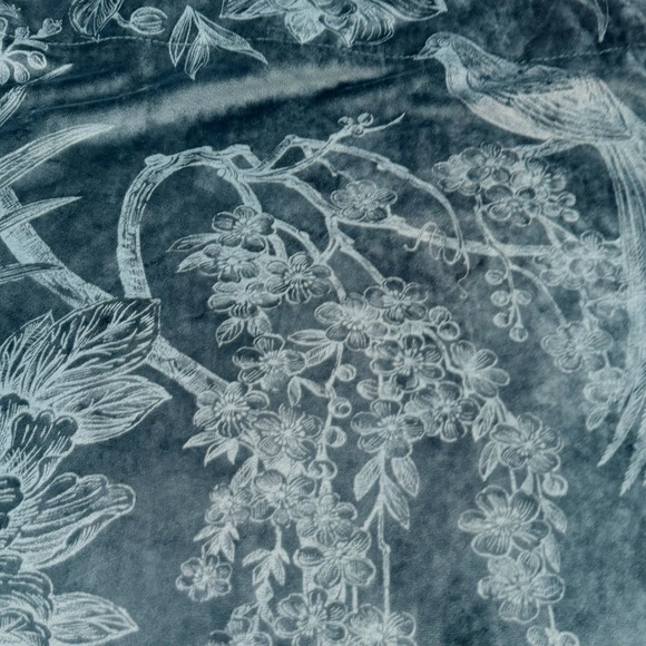 Christian Siriano Blue Velvet Floral Bird Curtains Set of 8 Panels 38” W x 84” L - Picture 11 of 14